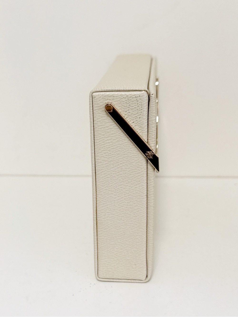 CHARLOTTE OLYMPIA
Love Vanina Leather Clutch Box In Off White - Picture 3 of 13